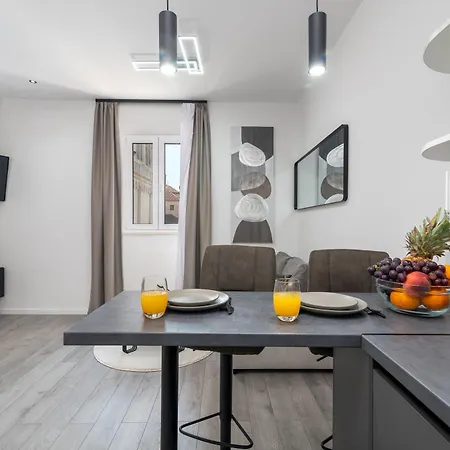 Apartment Centar *